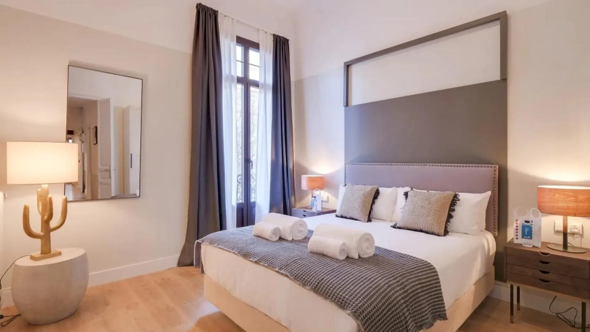 Appartamento Sweett - Carrer Sepulveda Barcellona